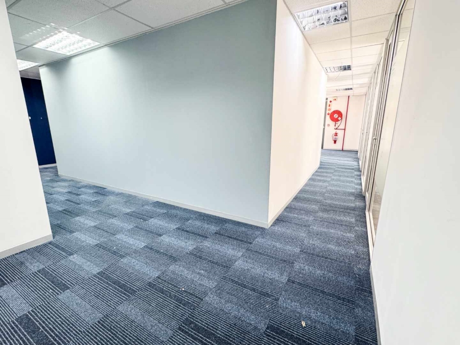 To Let Commercial Property for Rent in Plattekloof Western Cape
